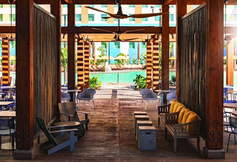 هتل Universal’s Endless Summer Resort – Dockside Inn And Suites