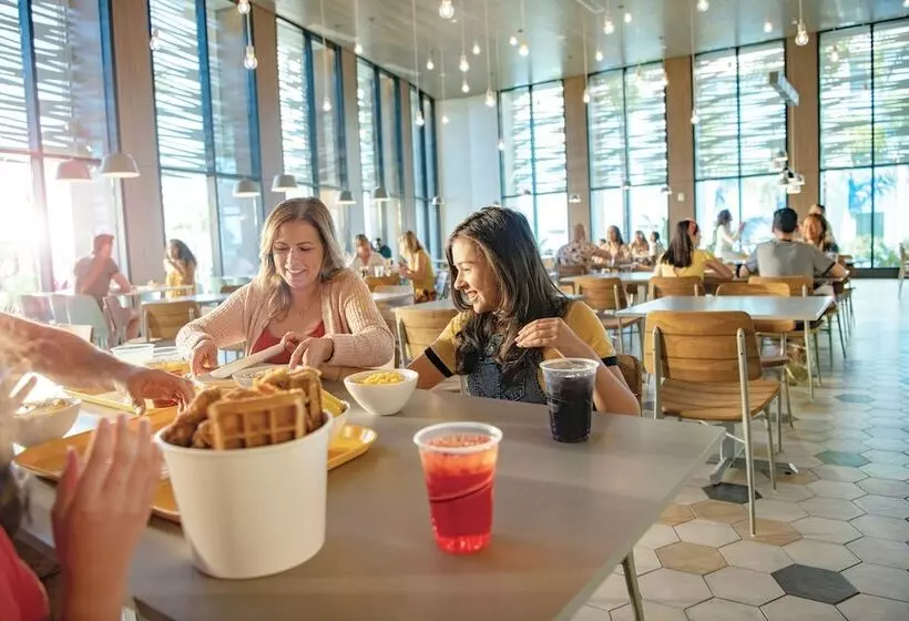 Hotelli Universal Endless Summer Resort – Dockside Inn And Suites