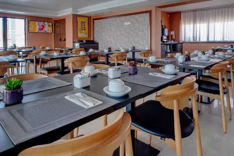 Hotelli Vip Executive Picoas