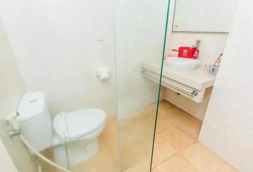 La Walon Hotel By Zen Rooms