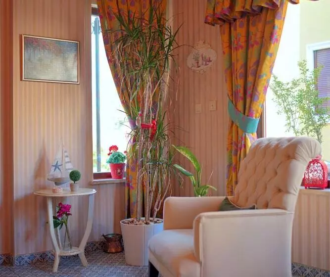 Nilufer Otel   Adult Only