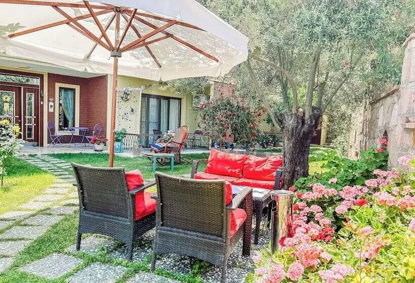Nilufer Otel Adult Only