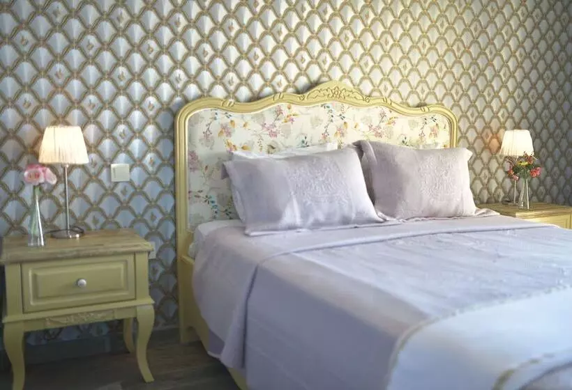 Nilufer Otel Adult Only