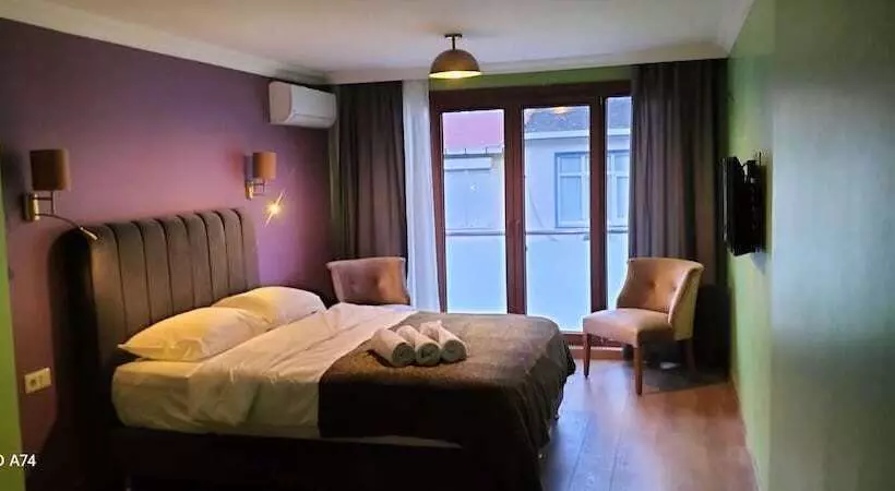 Selanikli Pansiyon Heybeliada