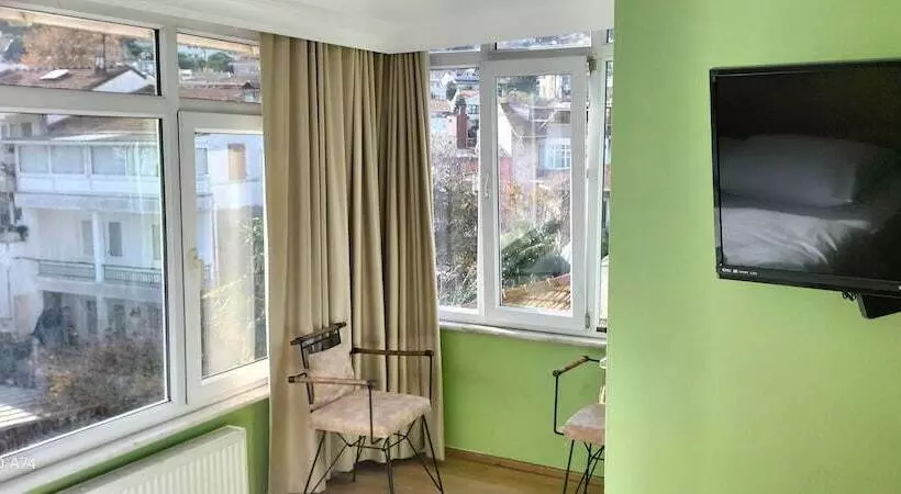 Selanikli Pansiyon Heybeliada