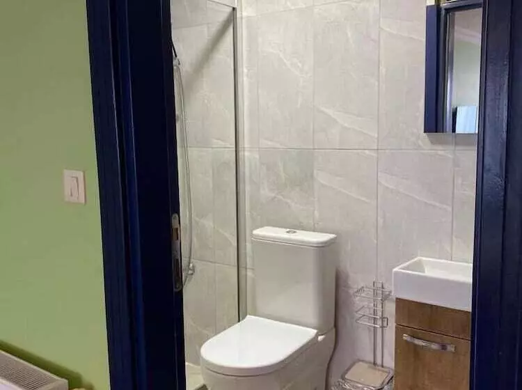 Selanikli Pansiyon Heybeliada