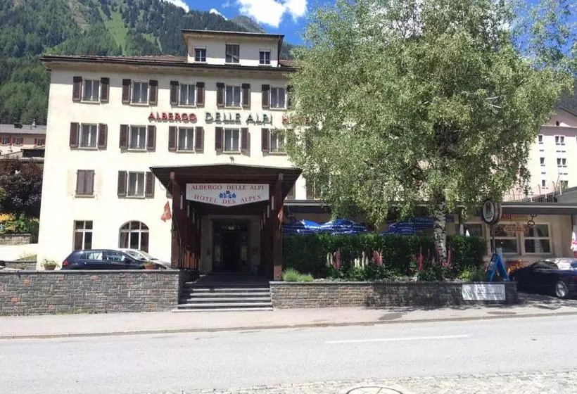 Retkeilymaja Des Alpes   Restaurant & Pizzeria