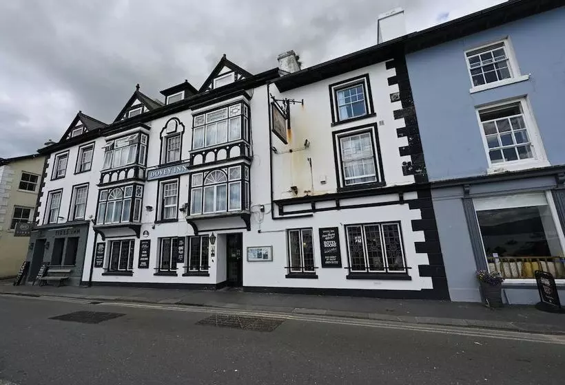 ユースホステル Dovey Inn