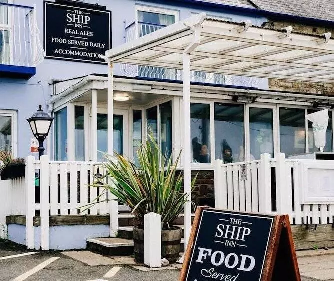 ユースホステル Ship Inn