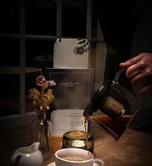 호스텔 The Oak House