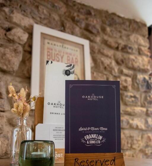 호스텔 The Oak House