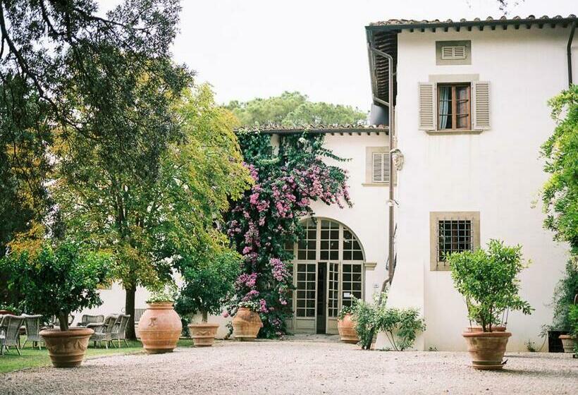 Отель Boutique Wine Resort   Villa Dianella