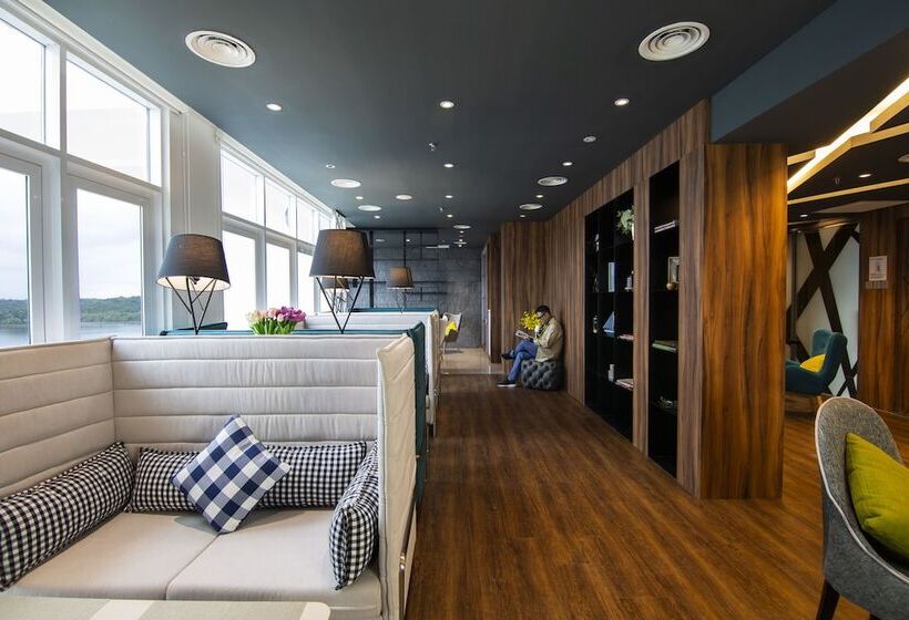 בית מלון כפרי Fraser Place Puteri Harbour