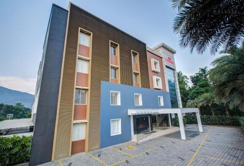 酒店 Jk Residency Kelakam