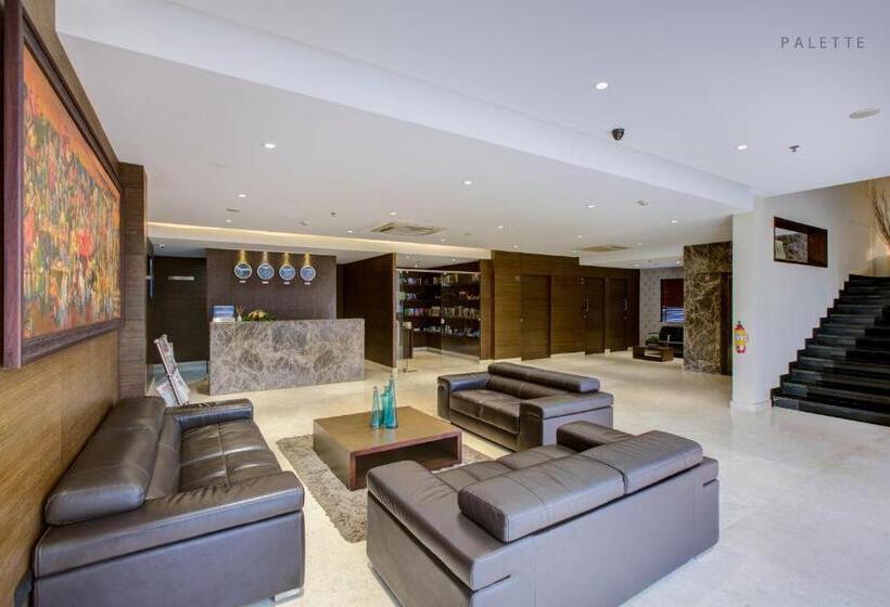 酒店 Jk Residency Kelakam