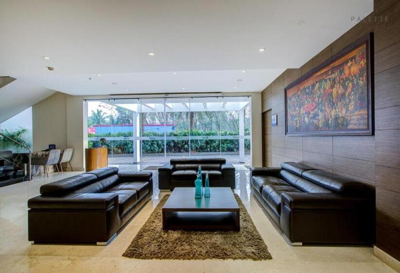 酒店 Jk Residency Kelakam