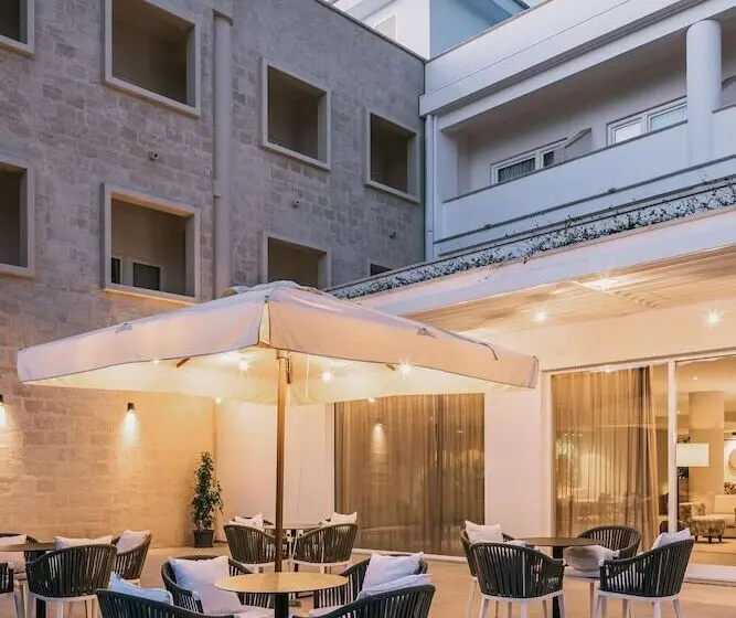 בית מלון כפרי Mangia S Himera Resort