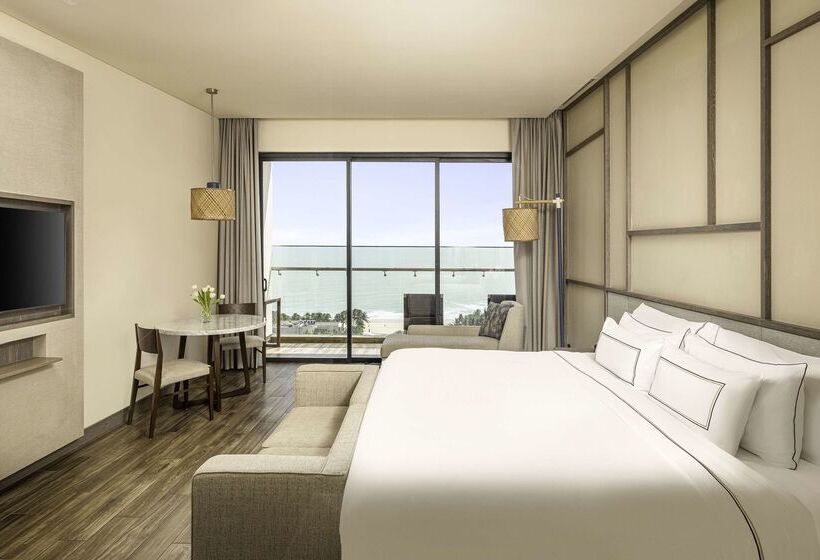 בית מלון כפרי Melia Ho Tram Beach Resort