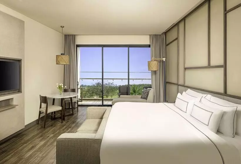 هتل Melia Ho Tram Beach Resort