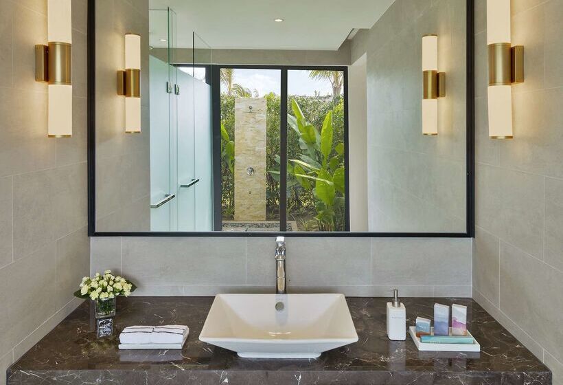 בית מלון כפרי Melia Ho Tram Beach Resort