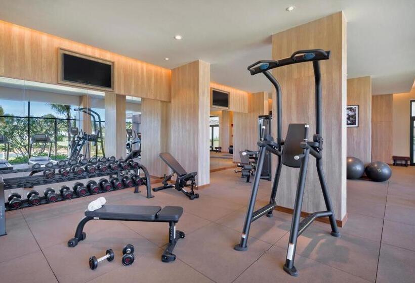 בית מלון כפרי Melia Ho Tram Beach Resort