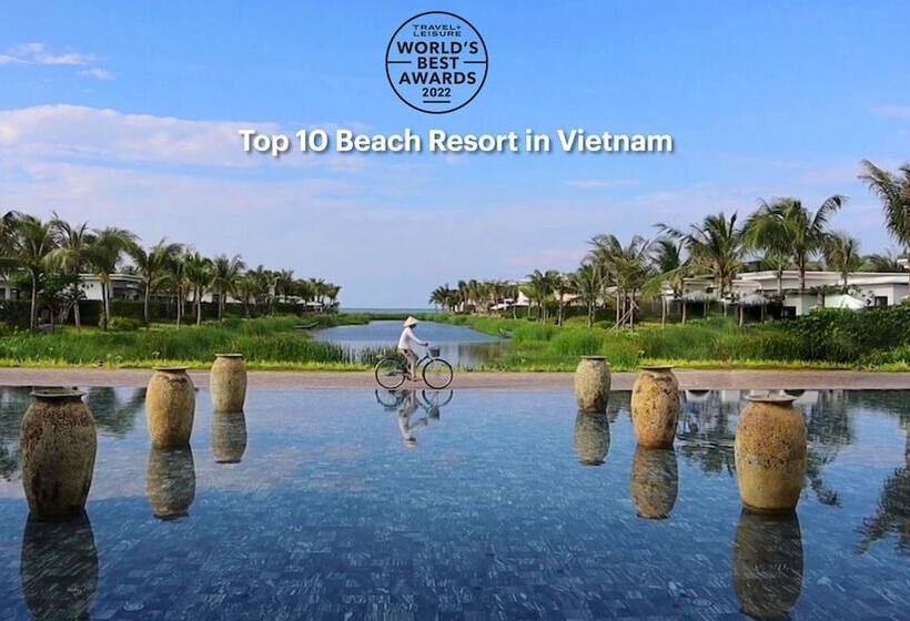 בית מלון כפרי Melia Ho Tram Beach Resort