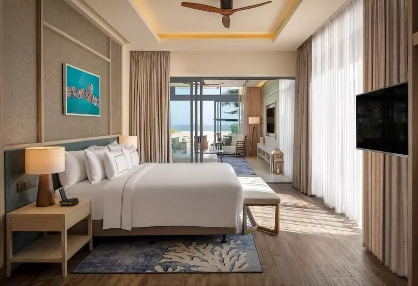 هتل Melia Ho Tram Beach Resort