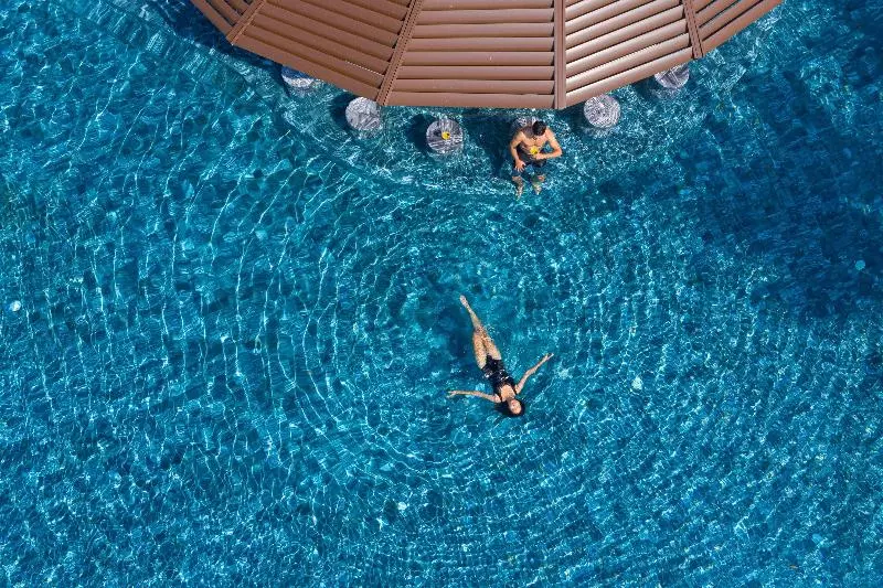 هتل Melia Ho Tram Beach Resort