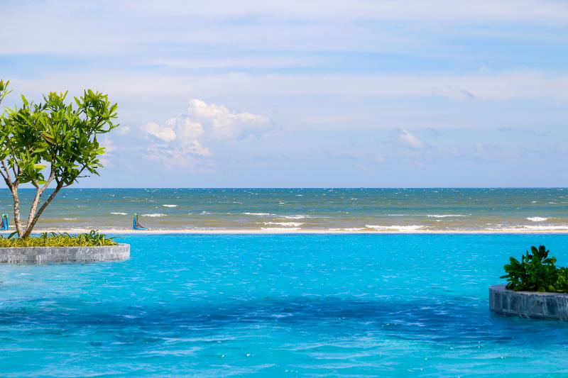 בית מלון כפרי Melia Ho Tram Beach Resort