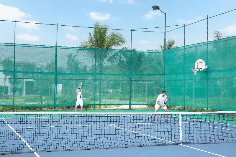 هتل Melia Ho Tram Beach Resort