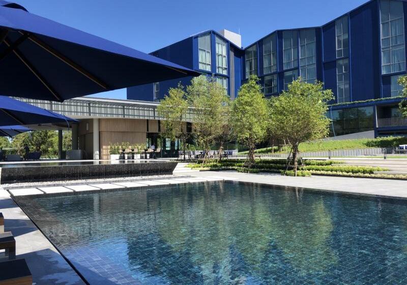 בית מלון כפרי Modena By Fraser Buriram