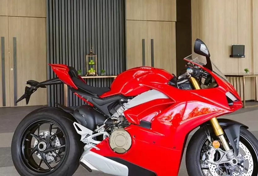 Hotelli Modena By Fraser Buriram