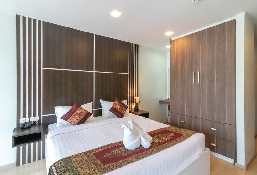 ホテル Nice Bangtao Beach