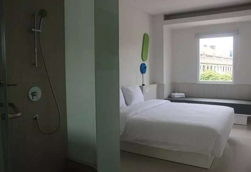 Pop! Hotel Pemuda Semarang