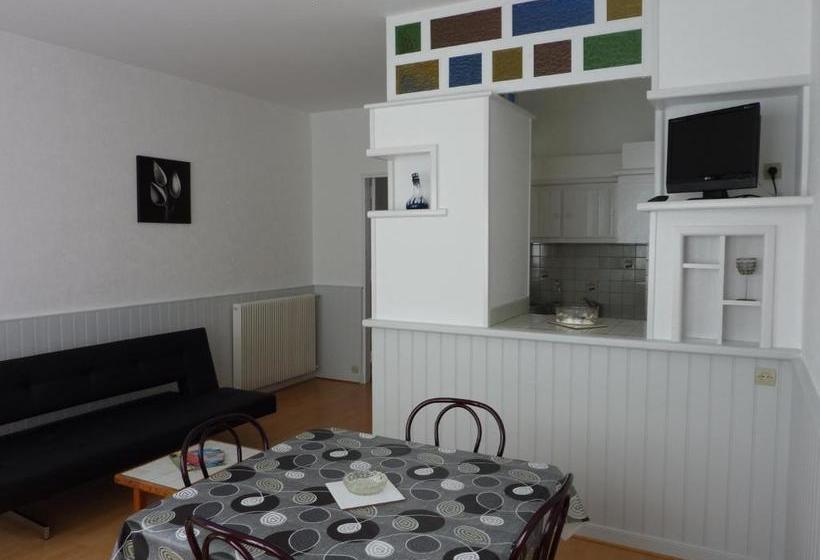 Hôtelrésidence Le Grillon