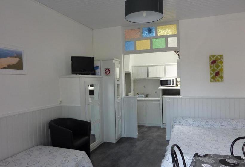 Hôtelrésidence Le Grillon