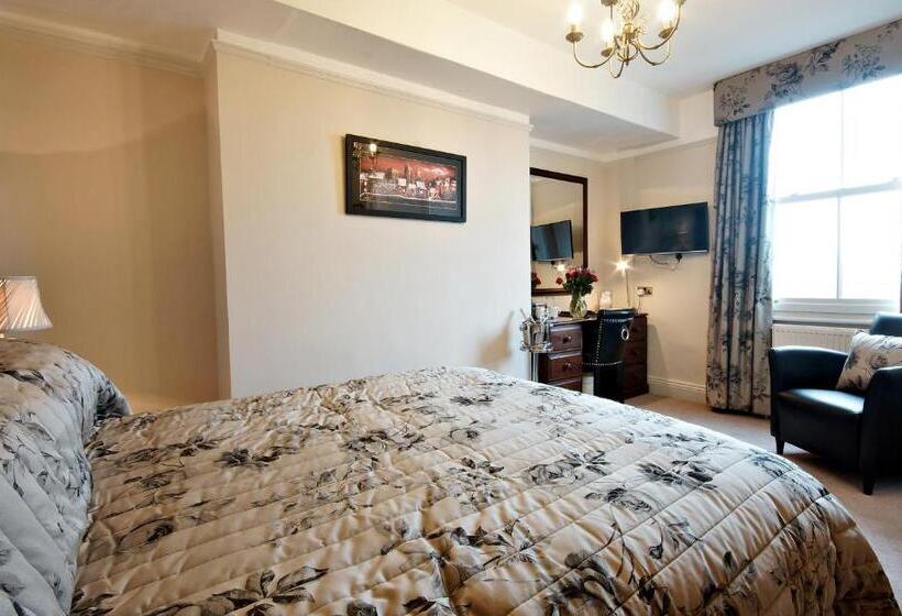 بنسيون Bronte Guest House