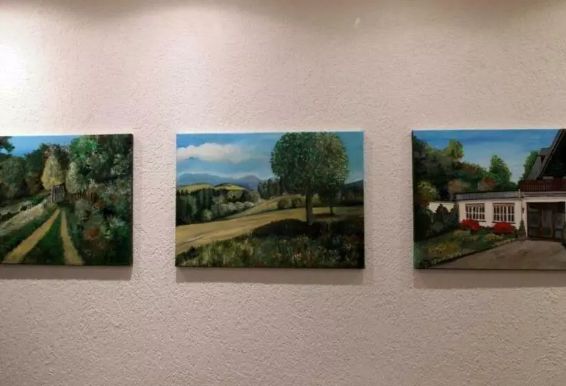 Majatalo Landhaus Zum Sorpetal