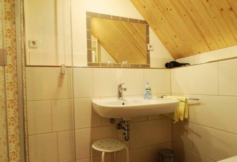 膳宿费 Landhaus Zum Sorpetal