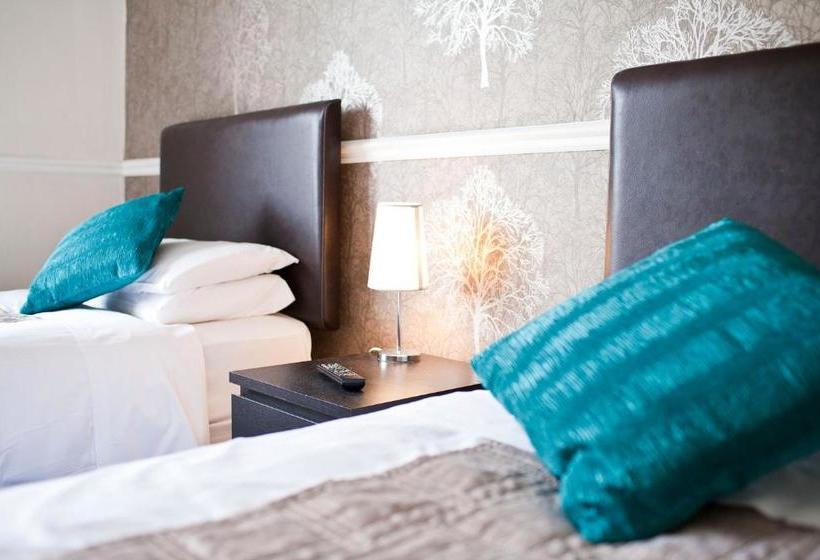 פנסיון Maranatha House