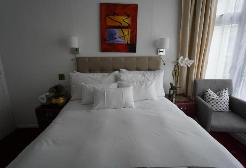 ペンション Marlborough Guest House B & B