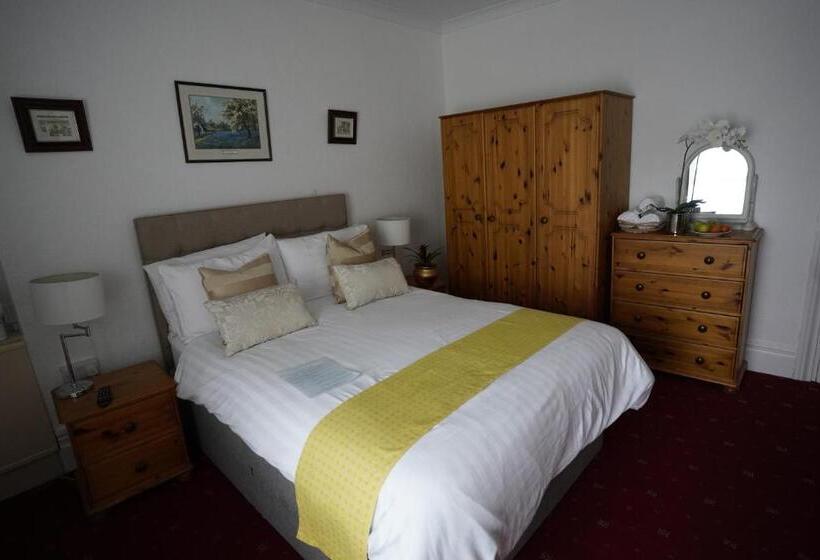 ペンション Marlborough Guest House B & B