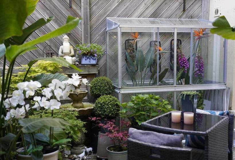 ペンション Marlborough Guest House B & B