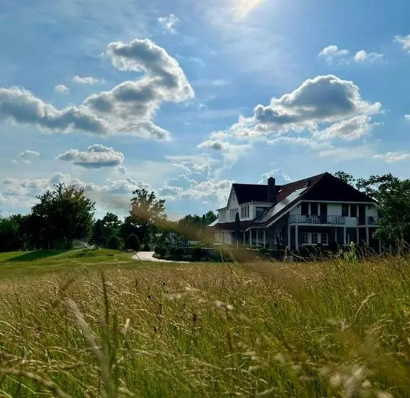 ペンション Reindahls