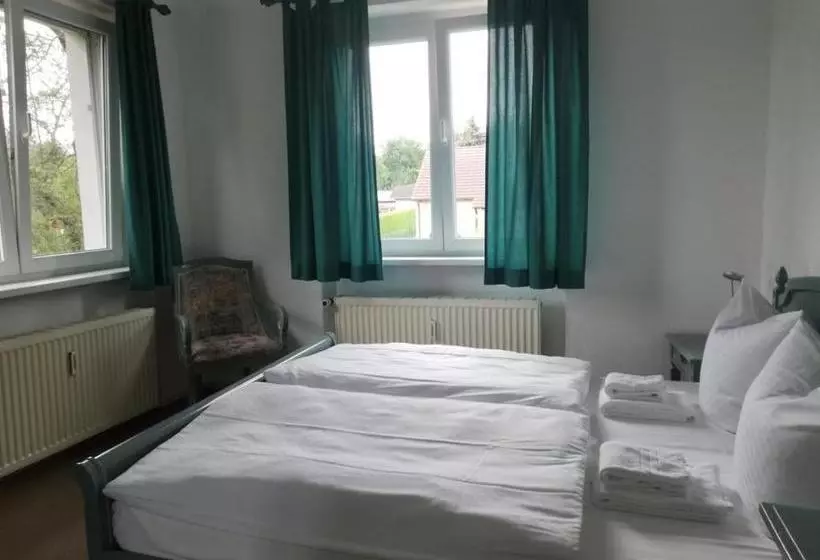 ペンション Leutloff S Am See