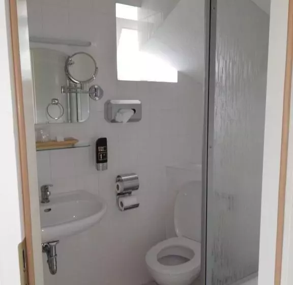 ペンション Leutloff S Am See