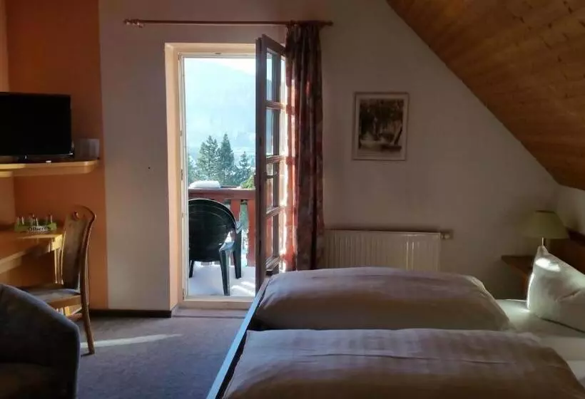 Majatalo Zum Poppschen Gut