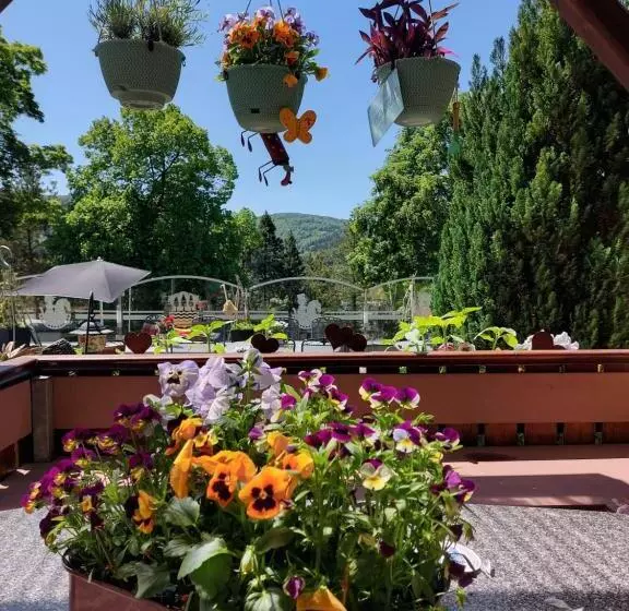 Majatalo Zum Poppschen Gut