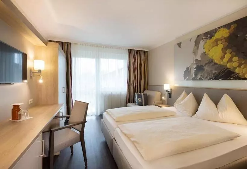 Vitalhotel Der Parktherme   Inkl Thermeneintritt & Sauna