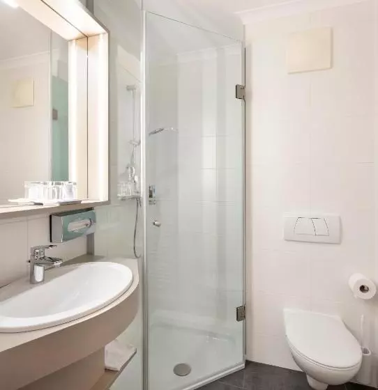Vitalhotel Der Parktherme   Inkl Thermeneintritt & Sauna